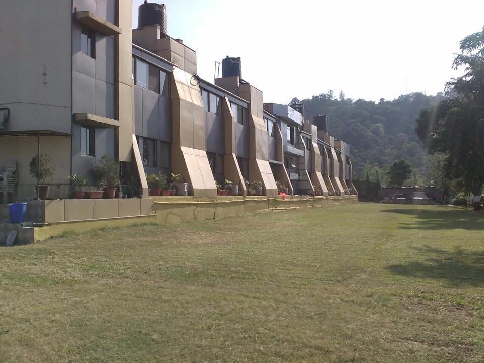 Savshanti Lake Resort Saputara Bagian luar foto