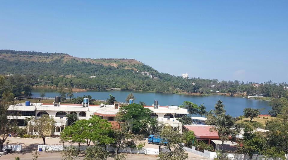 Savshanti Lake Resort Saputara Bagian luar foto